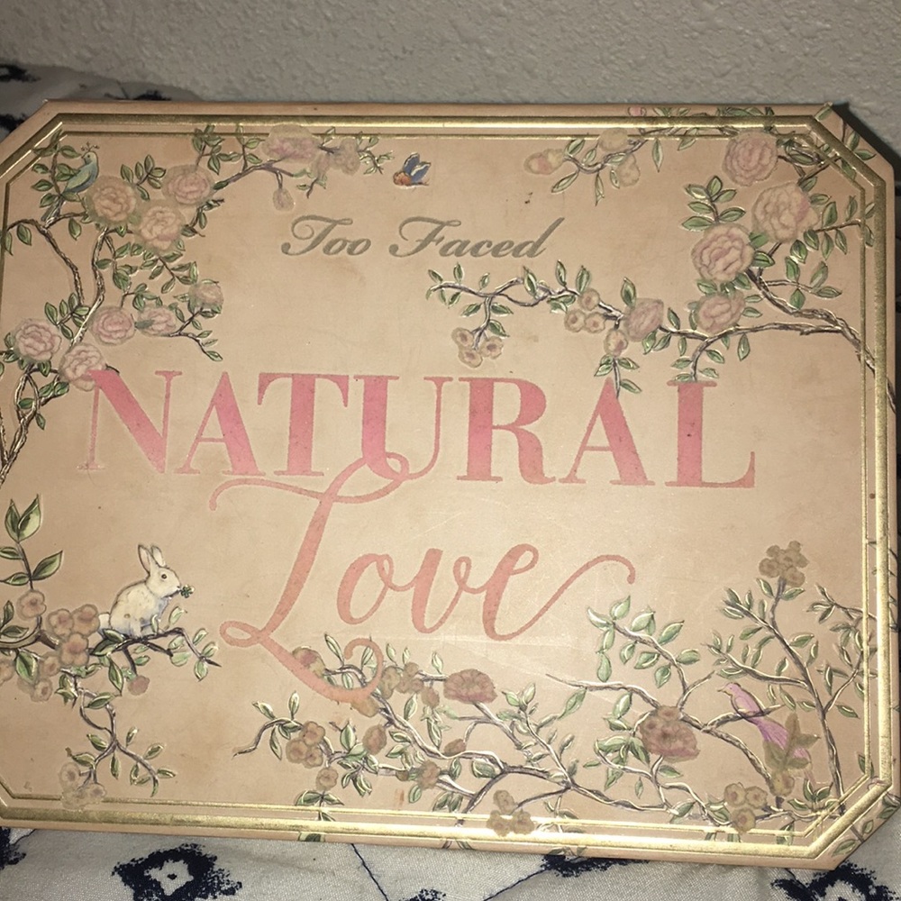Eyeshadow pallet